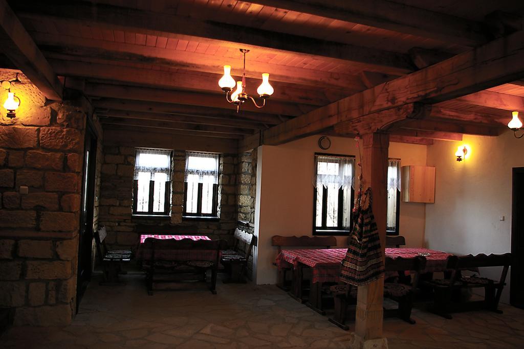 Mutafova Guest House Veliki Preszlav Szoba fotó